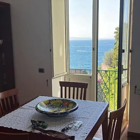 Casa Mariva Vicino Al Mare A * 소렌토