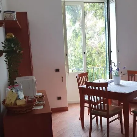 아파트 Casa Mariva Vicino Al Mare A 소렌토