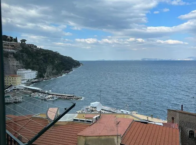 Casa Mariva Vicino Al Mare A Сорренто